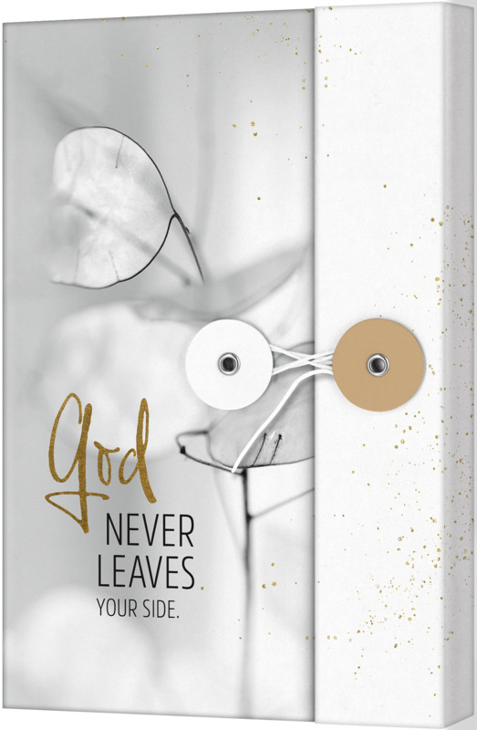 Notizbuch mit Knopf - God never leaves your side