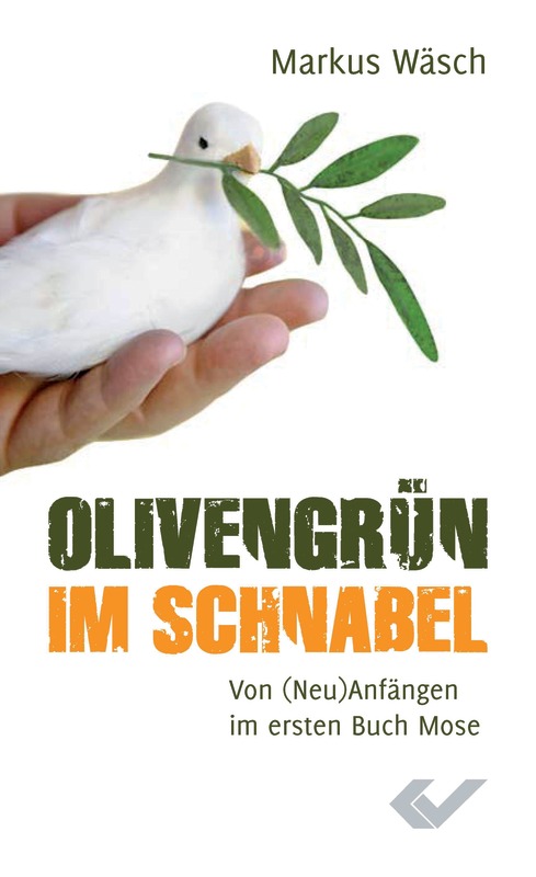 Olivengrün im Schnabel